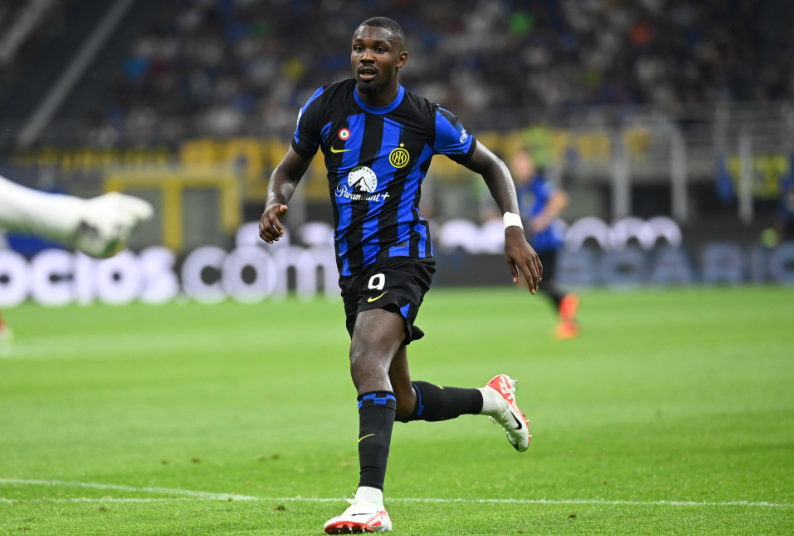 饱受伤病困 饱受伤病困