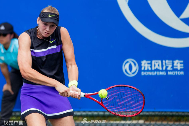 中再次展示 中再次展示