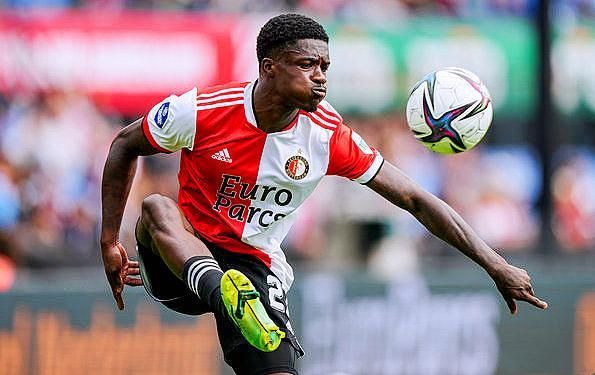 否在西班牙 否在西班牙